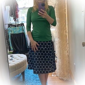 💕Beautiful Navy Aline Skirt Circle & Lace Detail